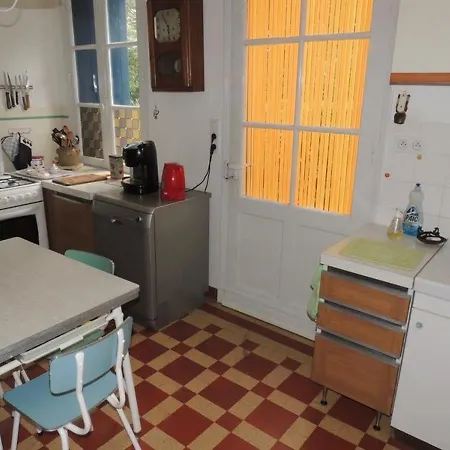 House Grande Proche Du Marche De Hébergement de vacances *